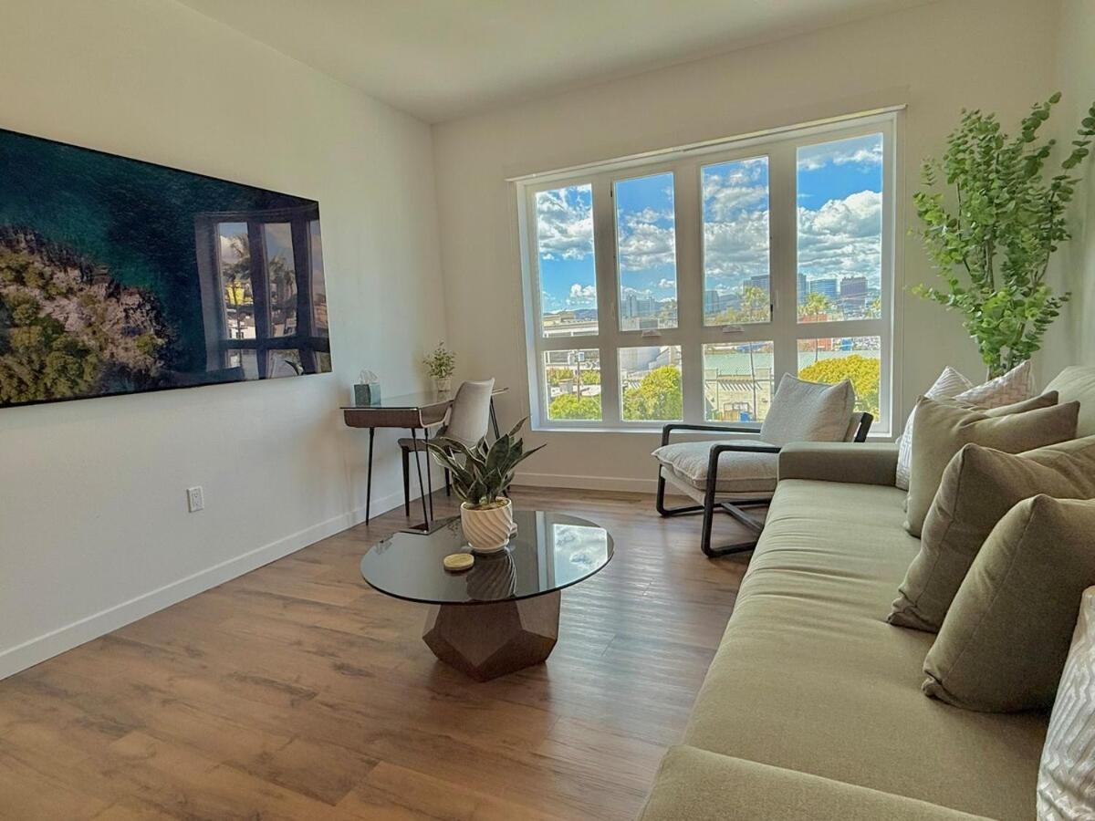 Apartahotel 3 Bedroom 2 Bath Westwood *
