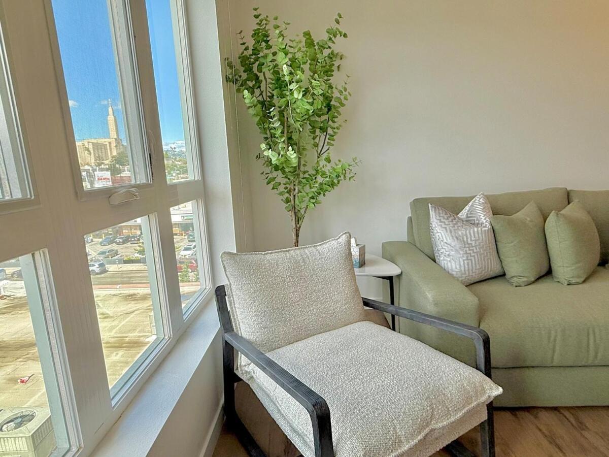 Aparthotel 3 Bedroom 2 Bath Westwood Los Angeles